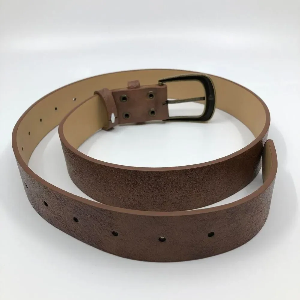 Women’s Brown Belt w/ Antique Brass Buckle, 23.5-34 Inches, X7G9A752